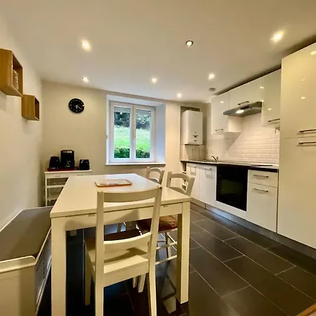 Le Duplex Geromois, Bel & Centre Apartment *